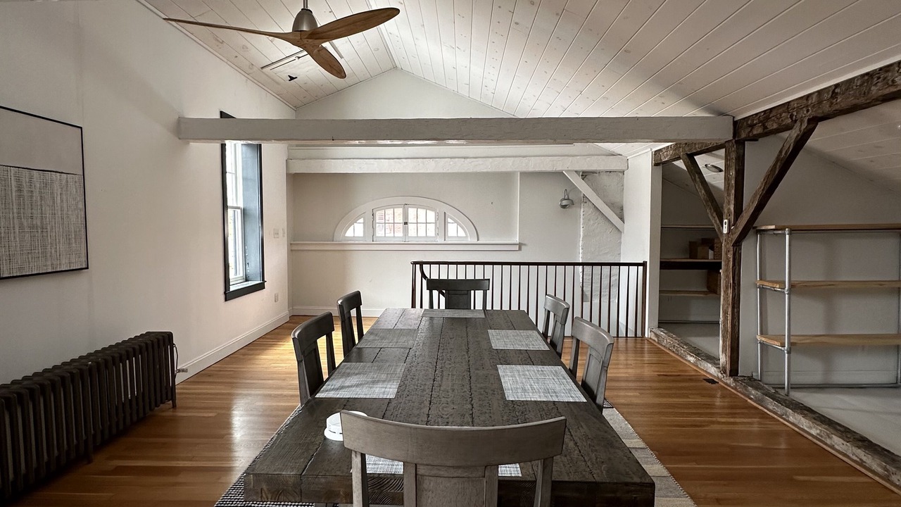 Photo of Others in Troy