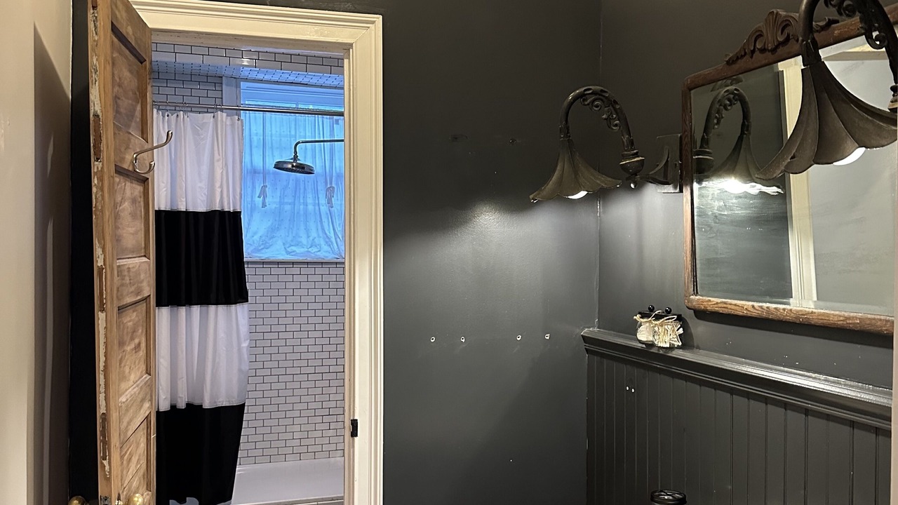 Photo of Bathroom in Troy