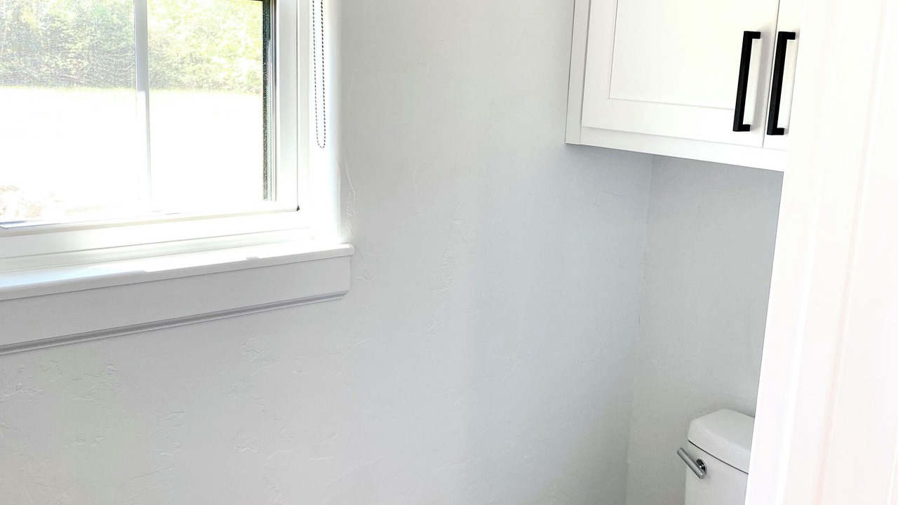 Photo of Bathroom in Hoyt