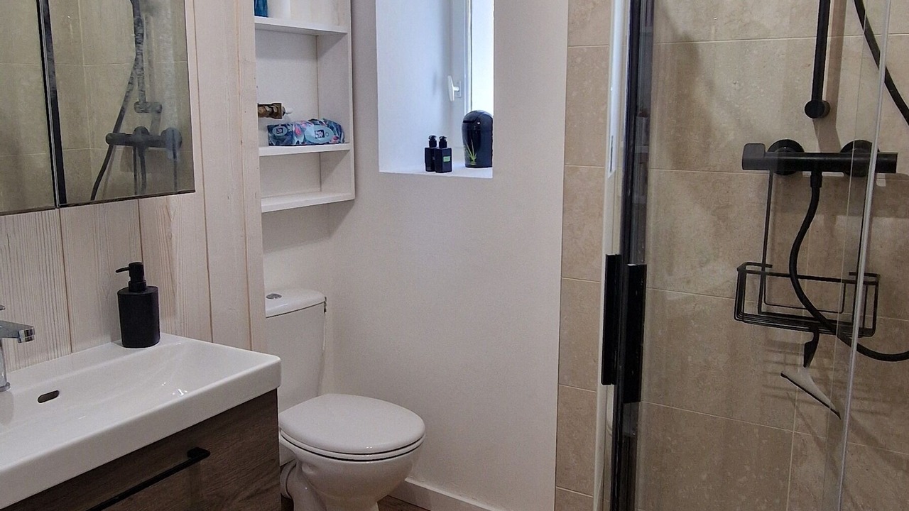 Photo of Bathroom in Chambery