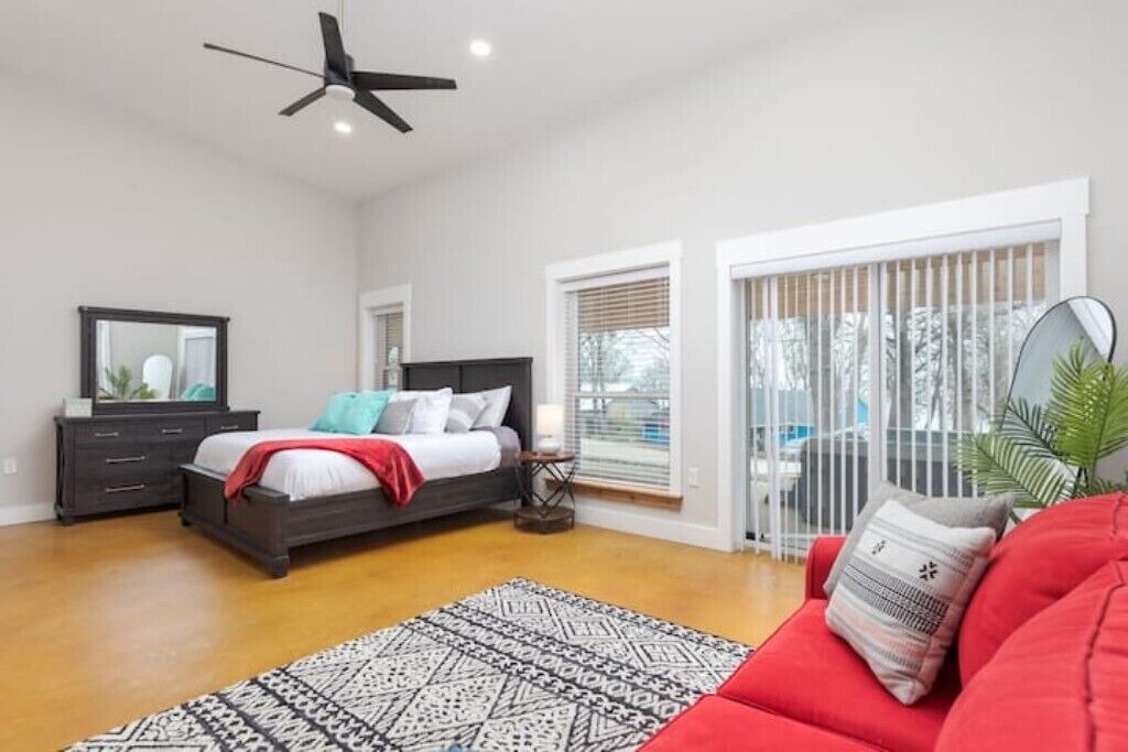 Photo of Bedroom in Pottsboro