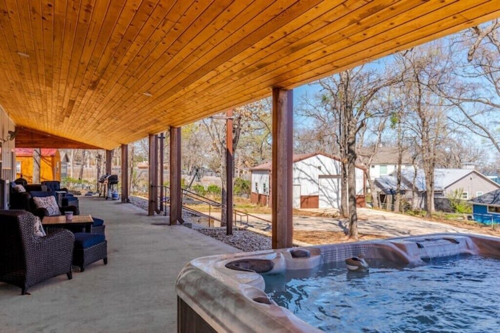 Photo of Patio Balcony in Pottsboro