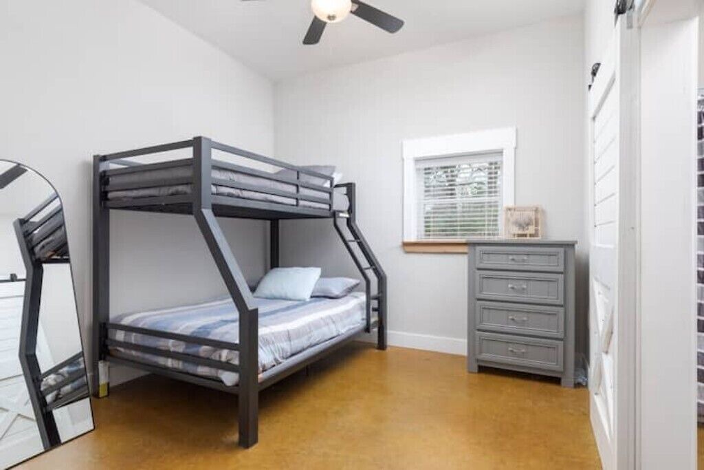 Photo of Bedroom in Pottsboro