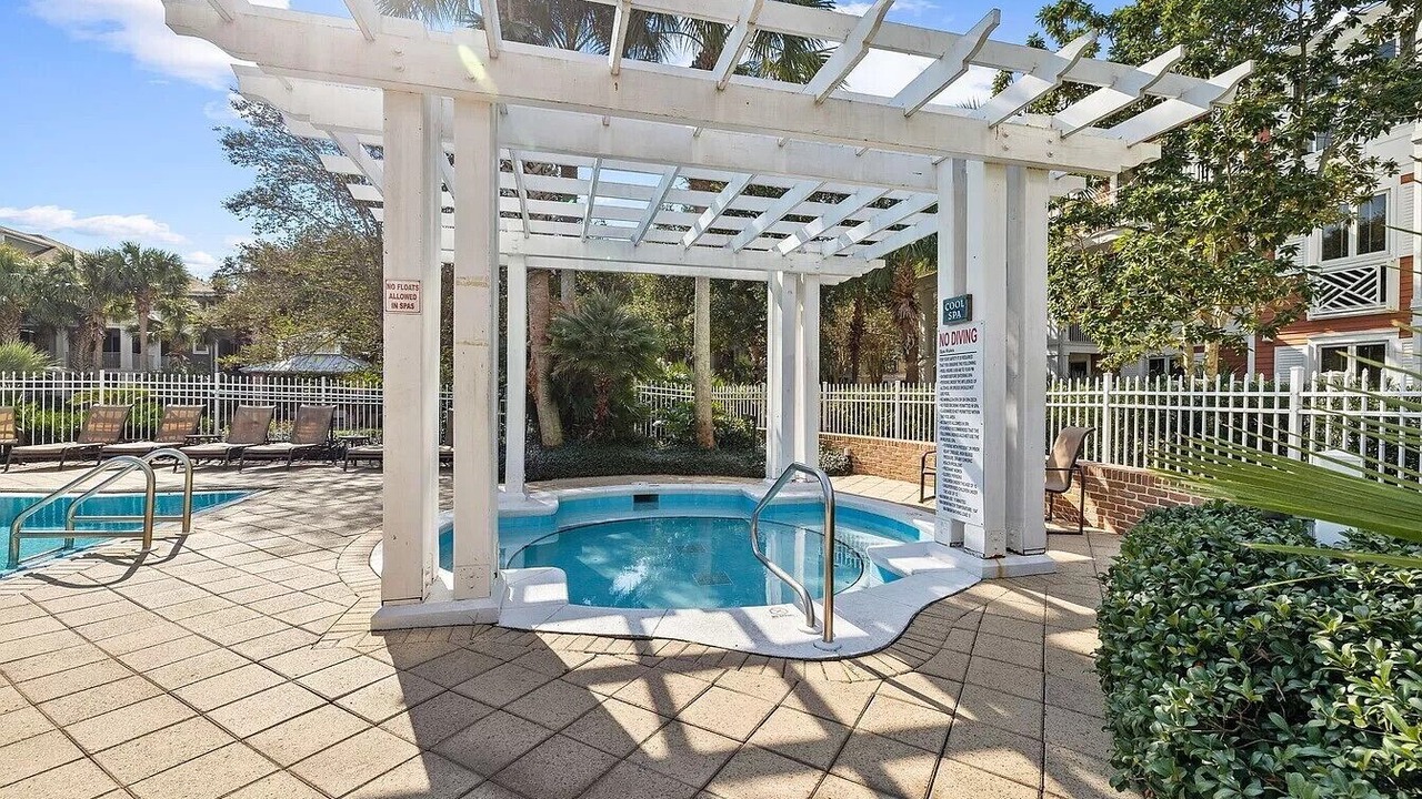 Photo of Outdoor in Baytowne Wharf