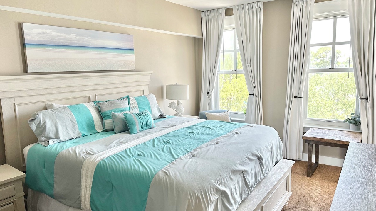 Photo of Bedroom in Baytowne Wharf