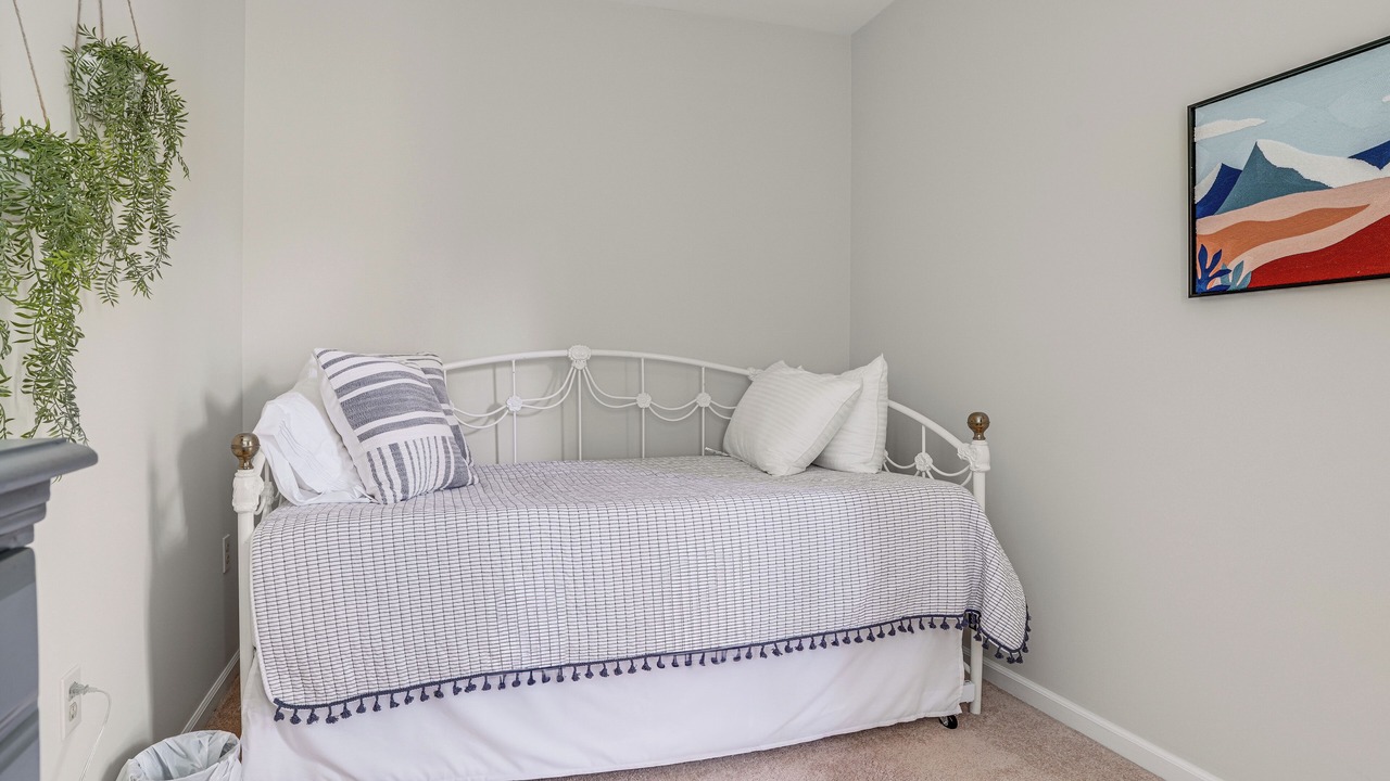 Photo of Bedroom in Riverside