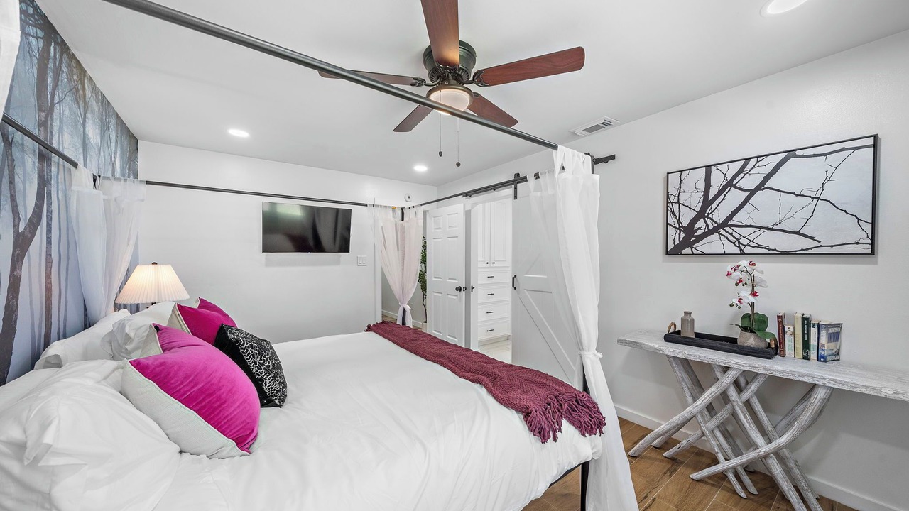 Photo of Bedroom in Westbury