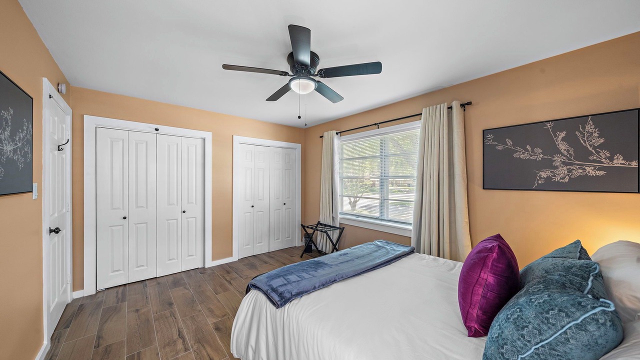 Photo of Bedroom in Westbury