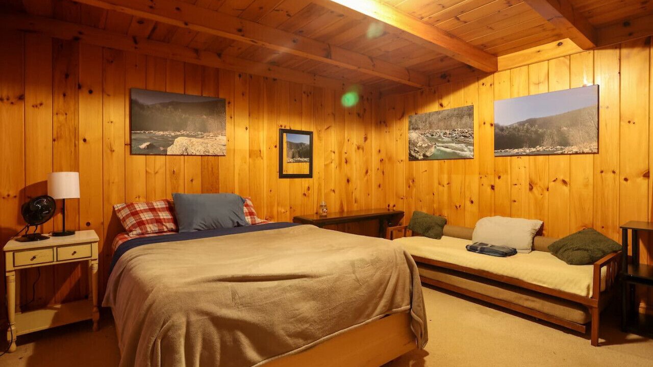 Photo of Bedroom in Natural Bridge