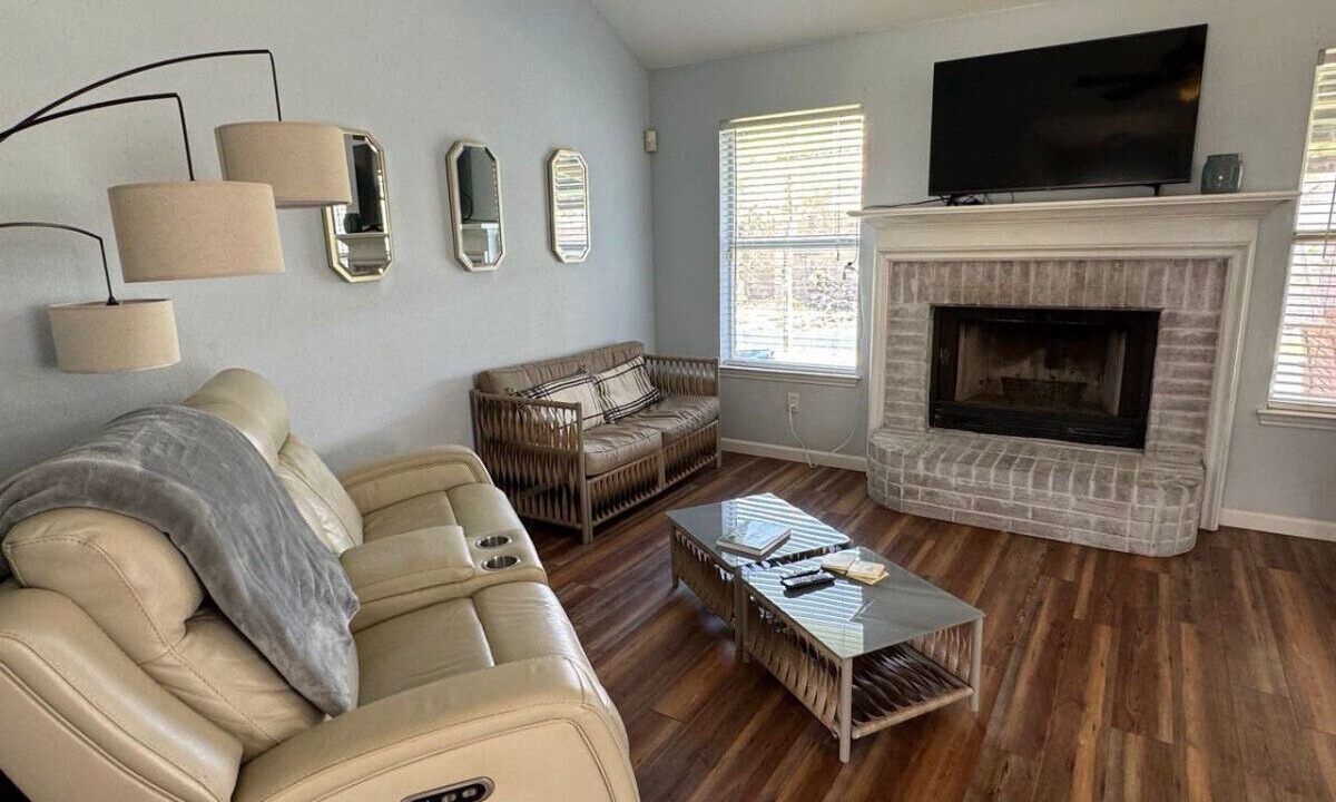 Photo of Livingroom in Roanoke