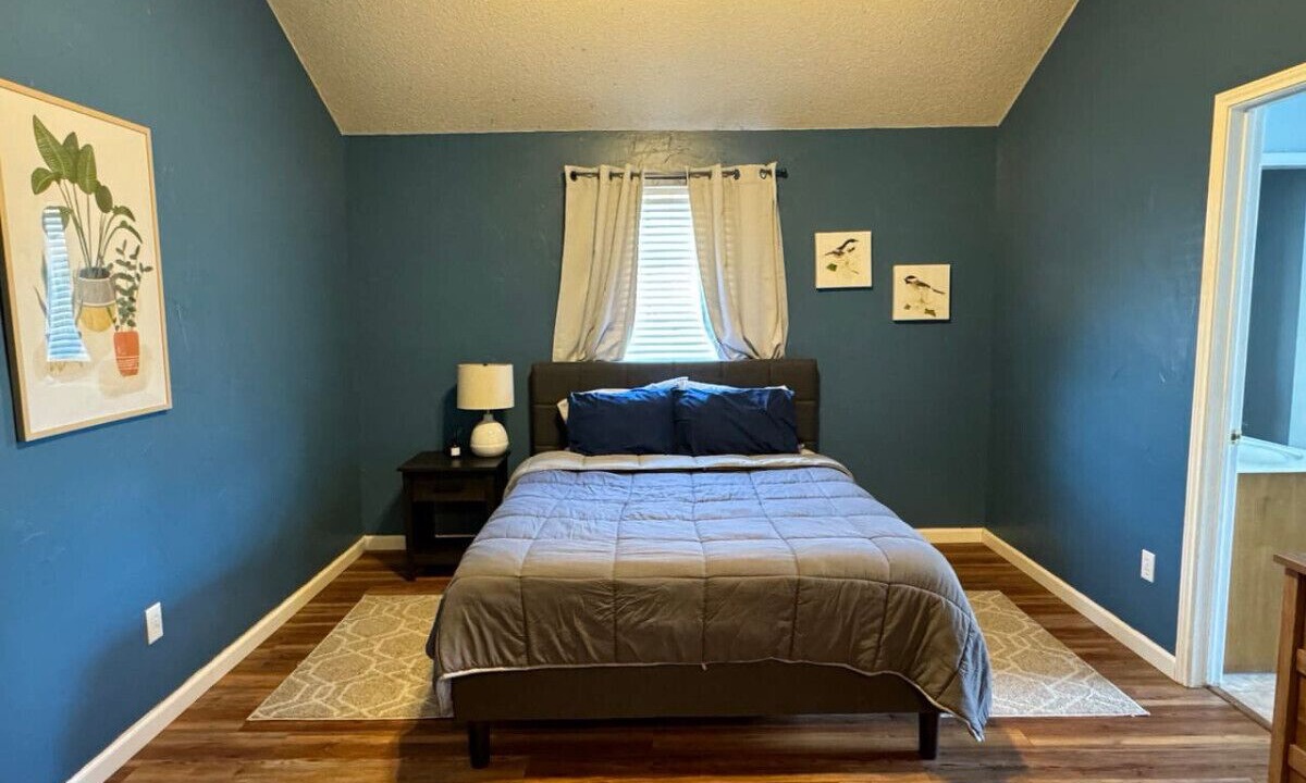 Photo of Bedroom in Roanoke