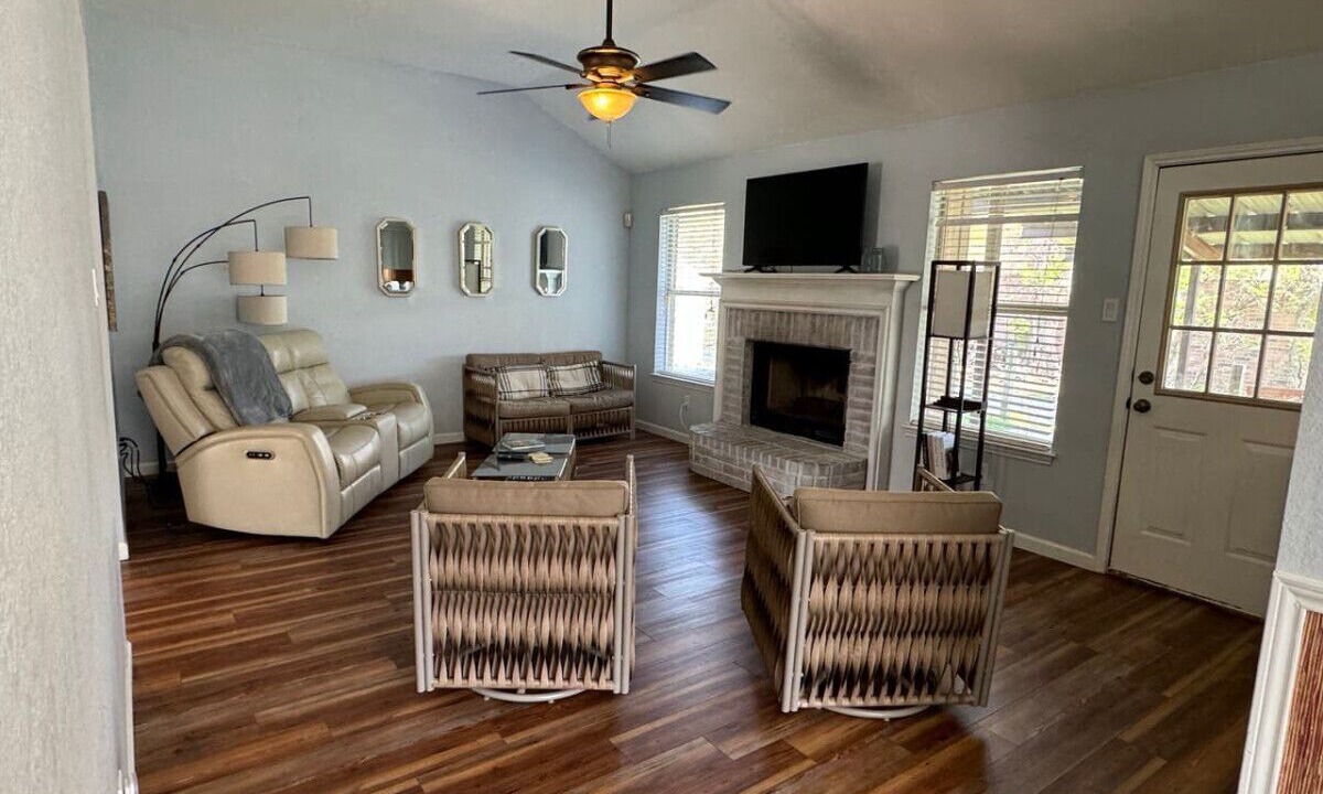 Photo of Livingroom in Roanoke