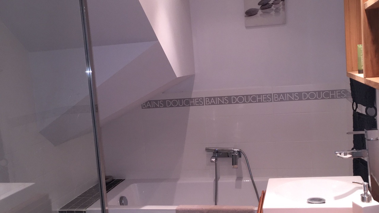 Photo of Bathroom in Le Pouliguen
