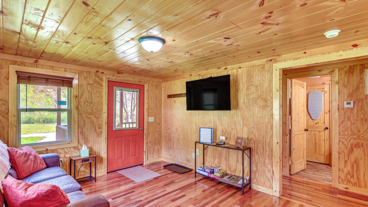 Photo of Livingroom in Beattyville