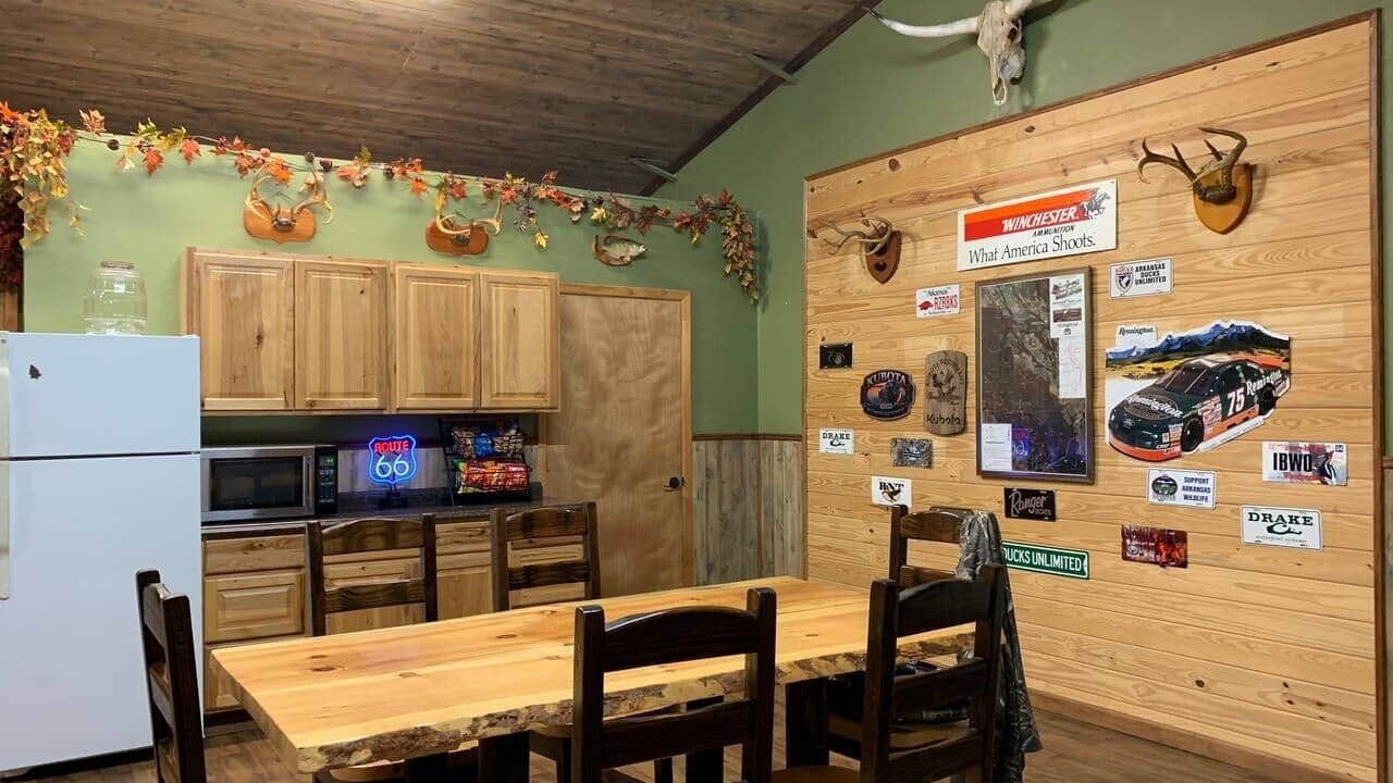 Photo of Others in Ethel