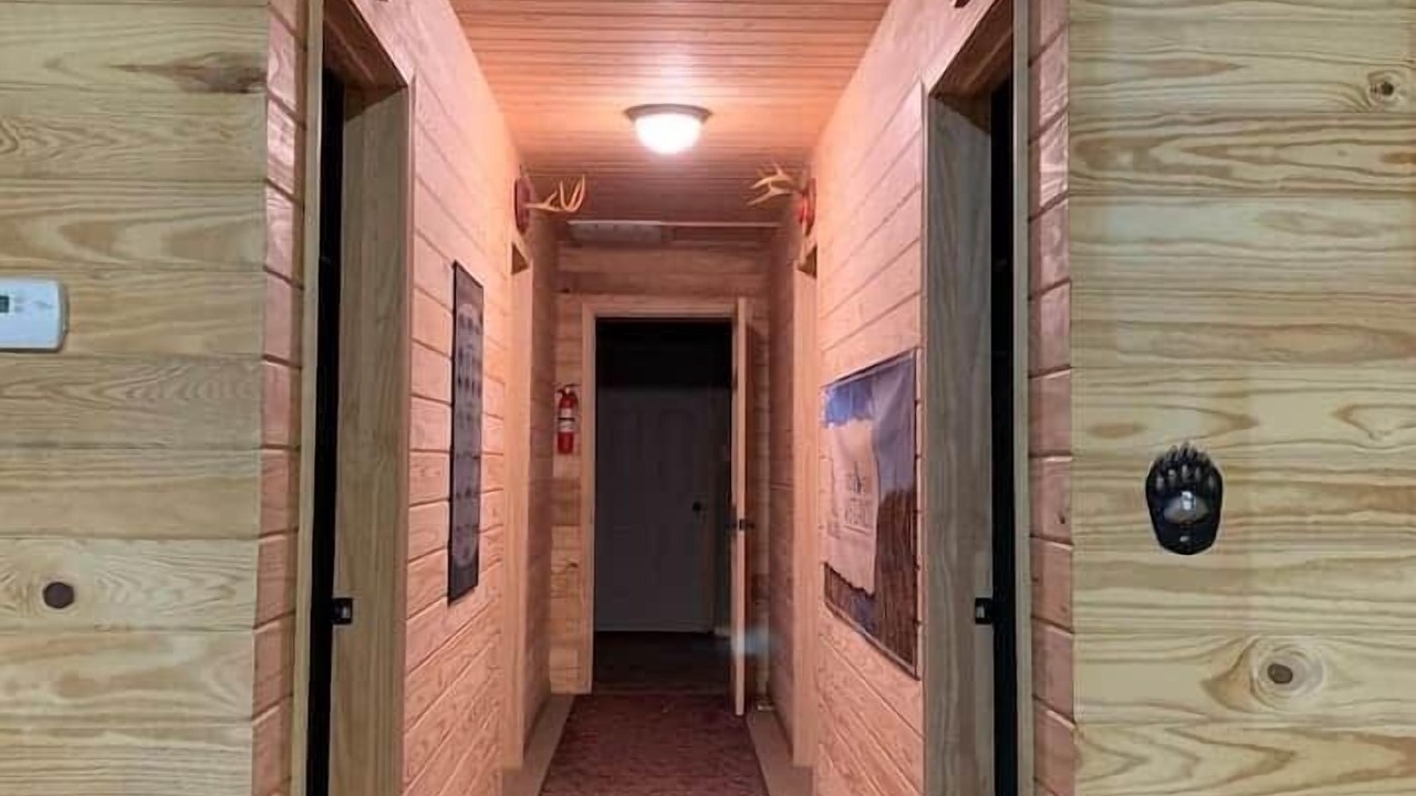 Photo of Others in Ethel