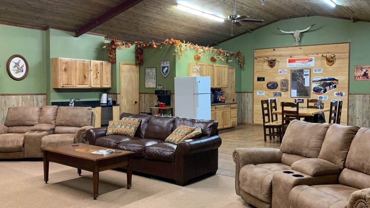 Photo of Livingroom in Ethel