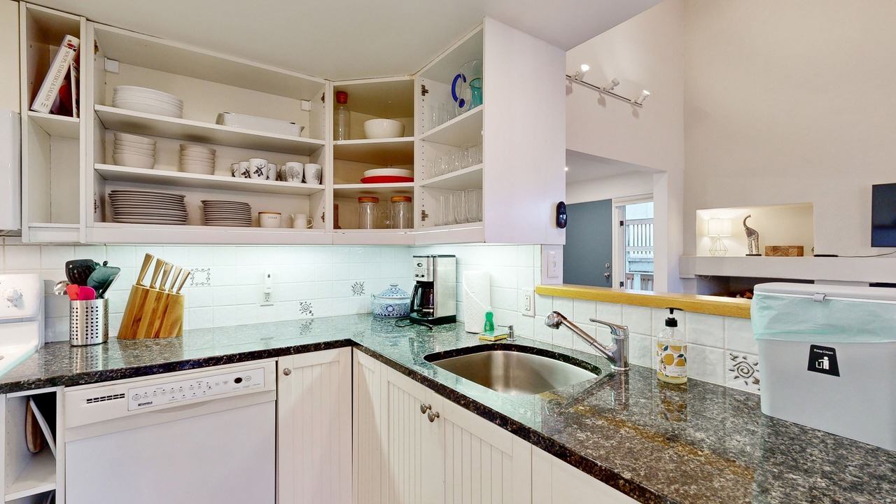 Photo of Kitchen in Warren