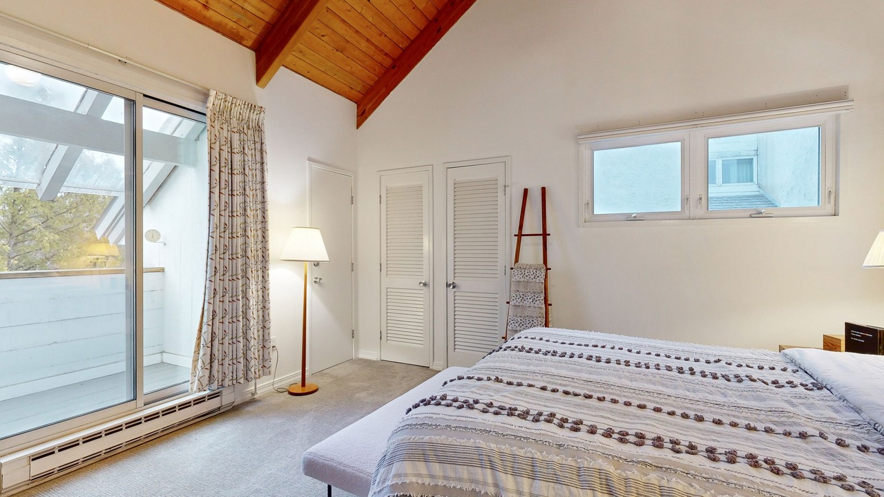 Photo of Bedroom in Warren