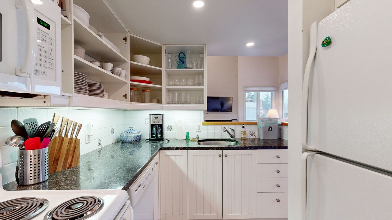Photo of Kitchen in Warren