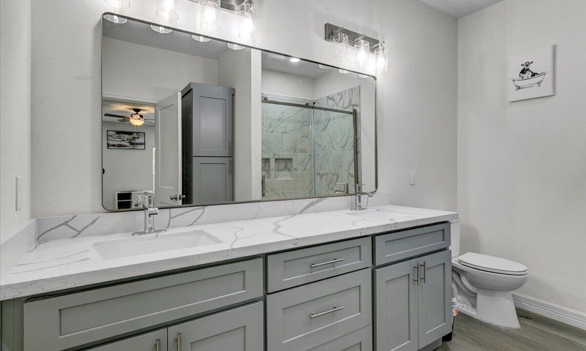 Photo of Bathroom in Brookeland