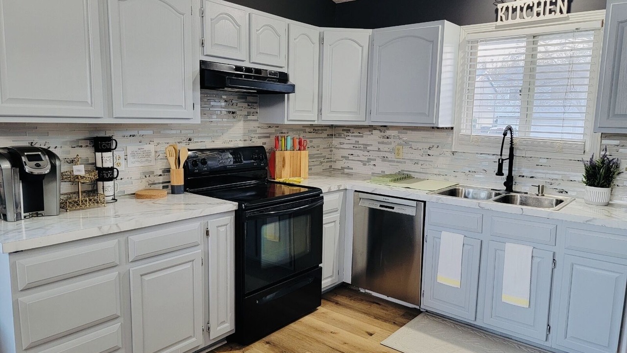 Photo of Kitchen in West Lincoln
