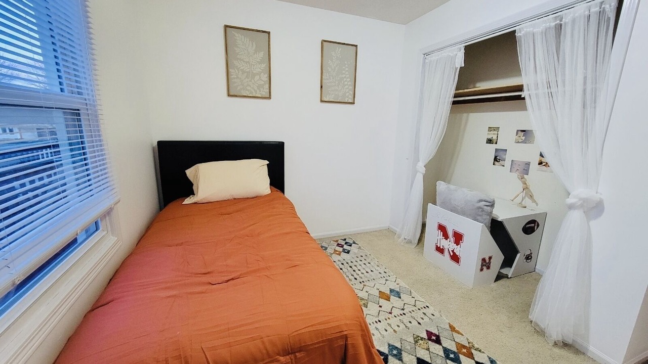 Photo of Bedroom in West Lincoln