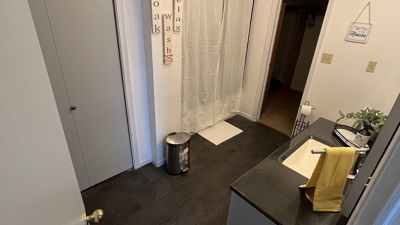 Photo of Bathroom in West Lincoln