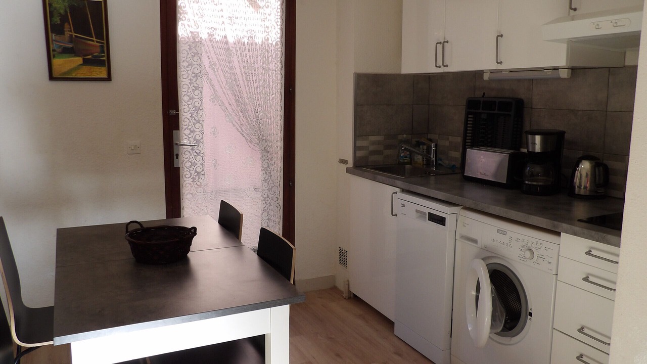 Photo of Kitchen in Saint-Cyprien Plage