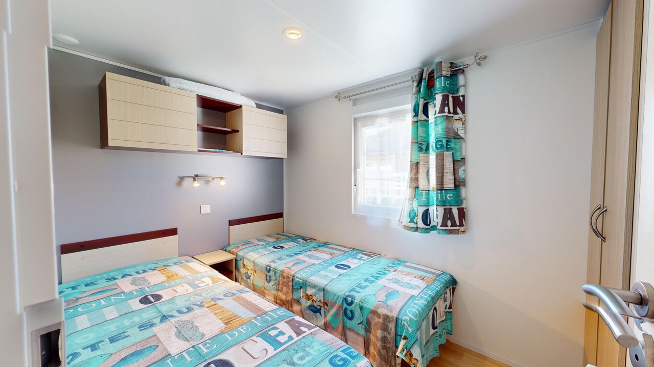 Photo of Bedroom in Brem Sur Mer