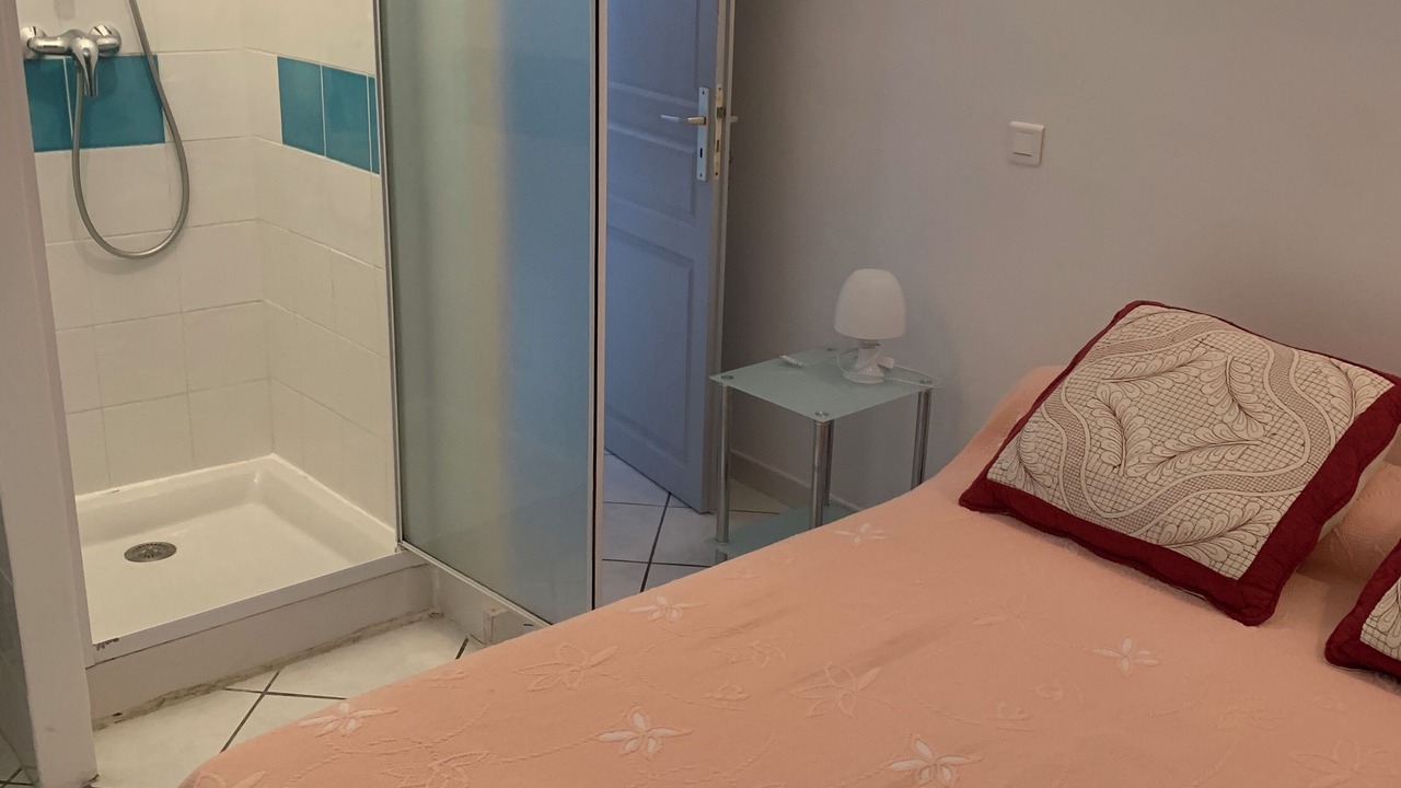 Photo of Bedroom in Porto