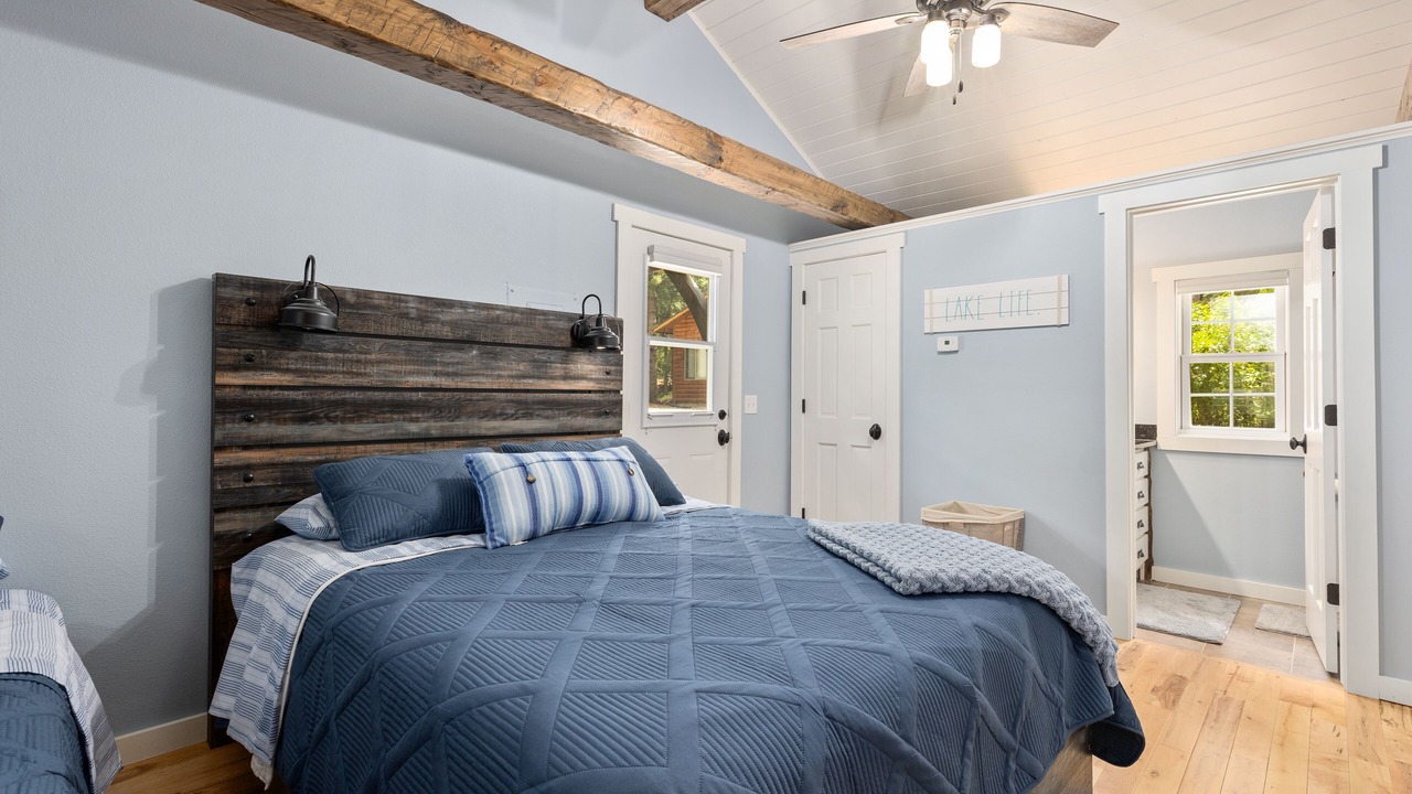 Photo of Bedroom in Pequot Lakes