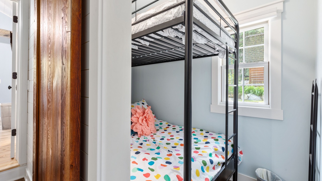 Photo of Bedroom in Pequot Lakes