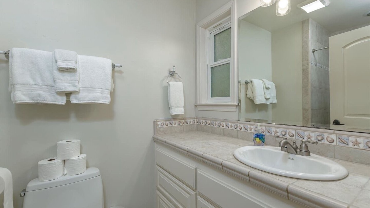 Photo of Bathroom in Oceano