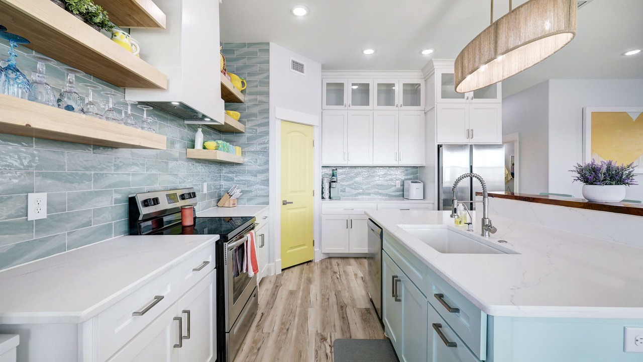 Photo of Kitchen in Surfside Beach