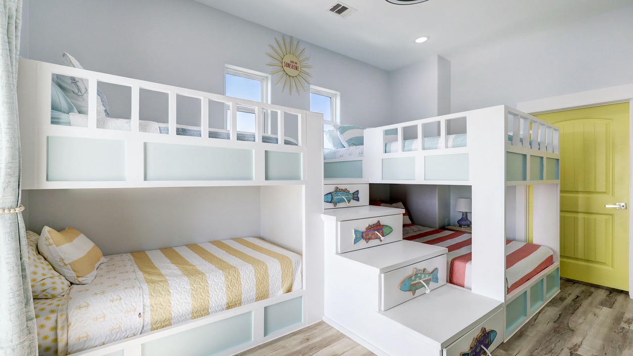 Photo of Bedroom in Surfside Beach