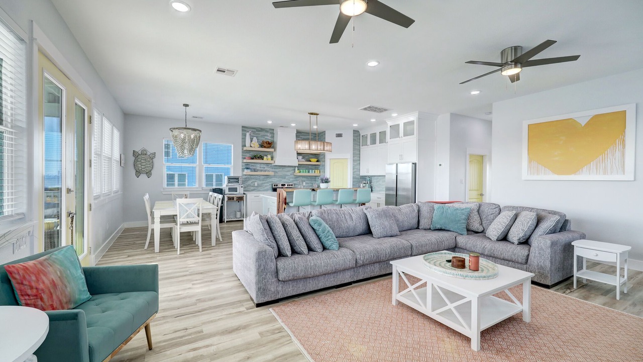Photo of Livingroom in Surfside Beach