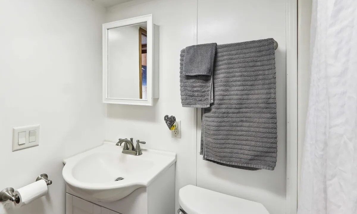 Photo of Bathroom in Neal