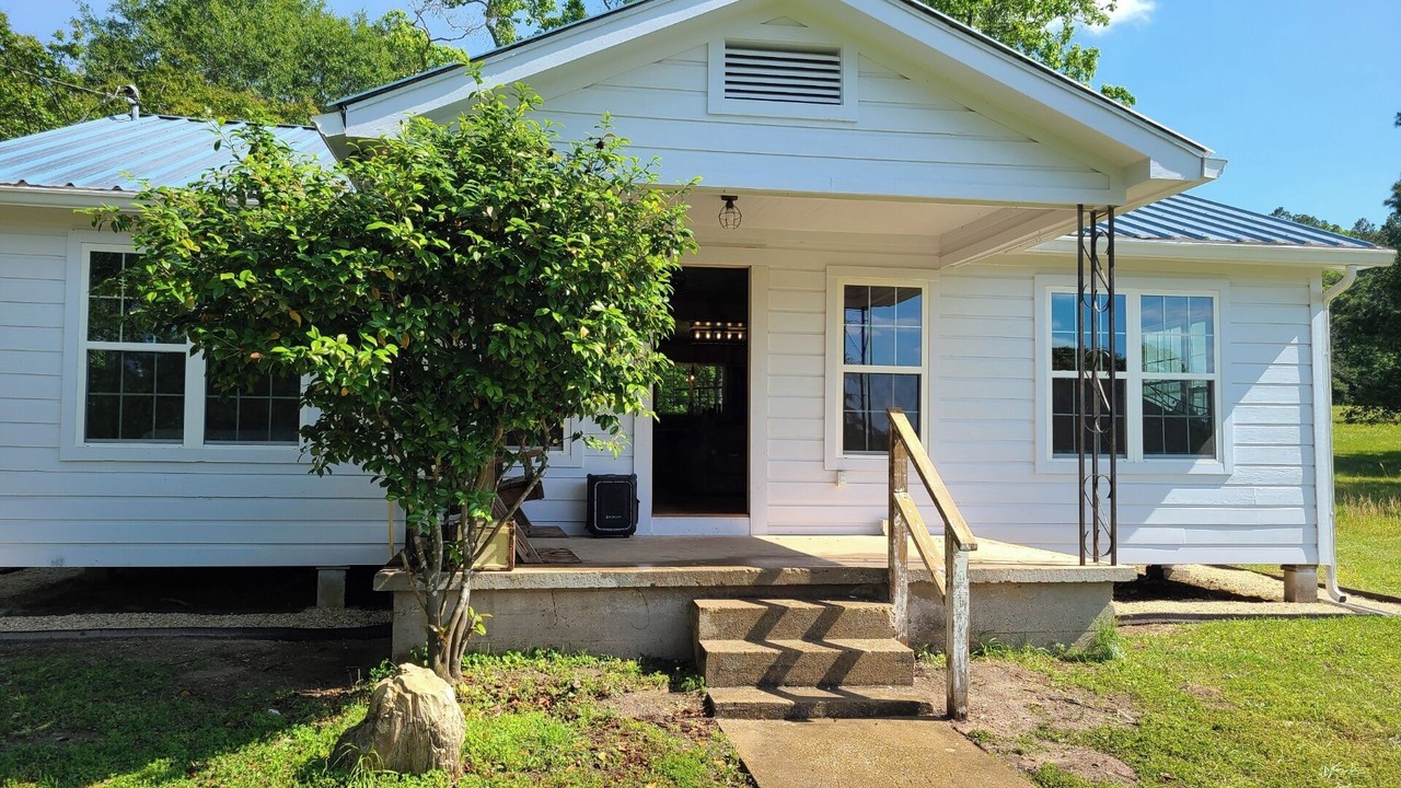 Photo of Outdoor in Hemphill