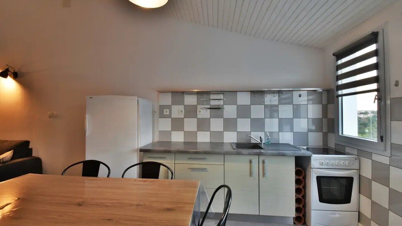 Photo of Kitchen in Saint-Laurent-sur-Sevre
