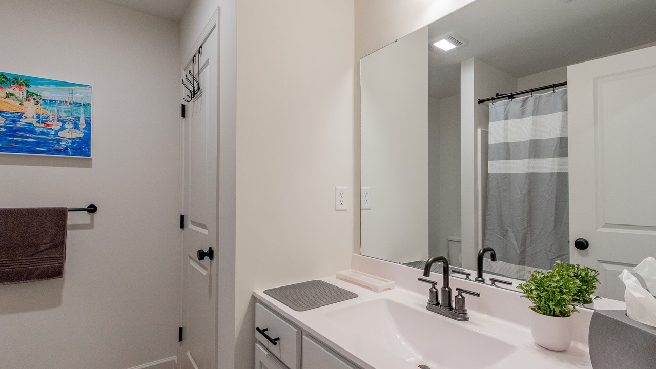 Photo of Bathroom in State College