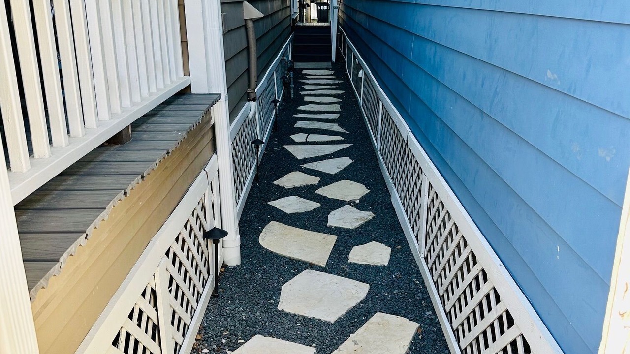 Photo of Outdoor in Shady Acres