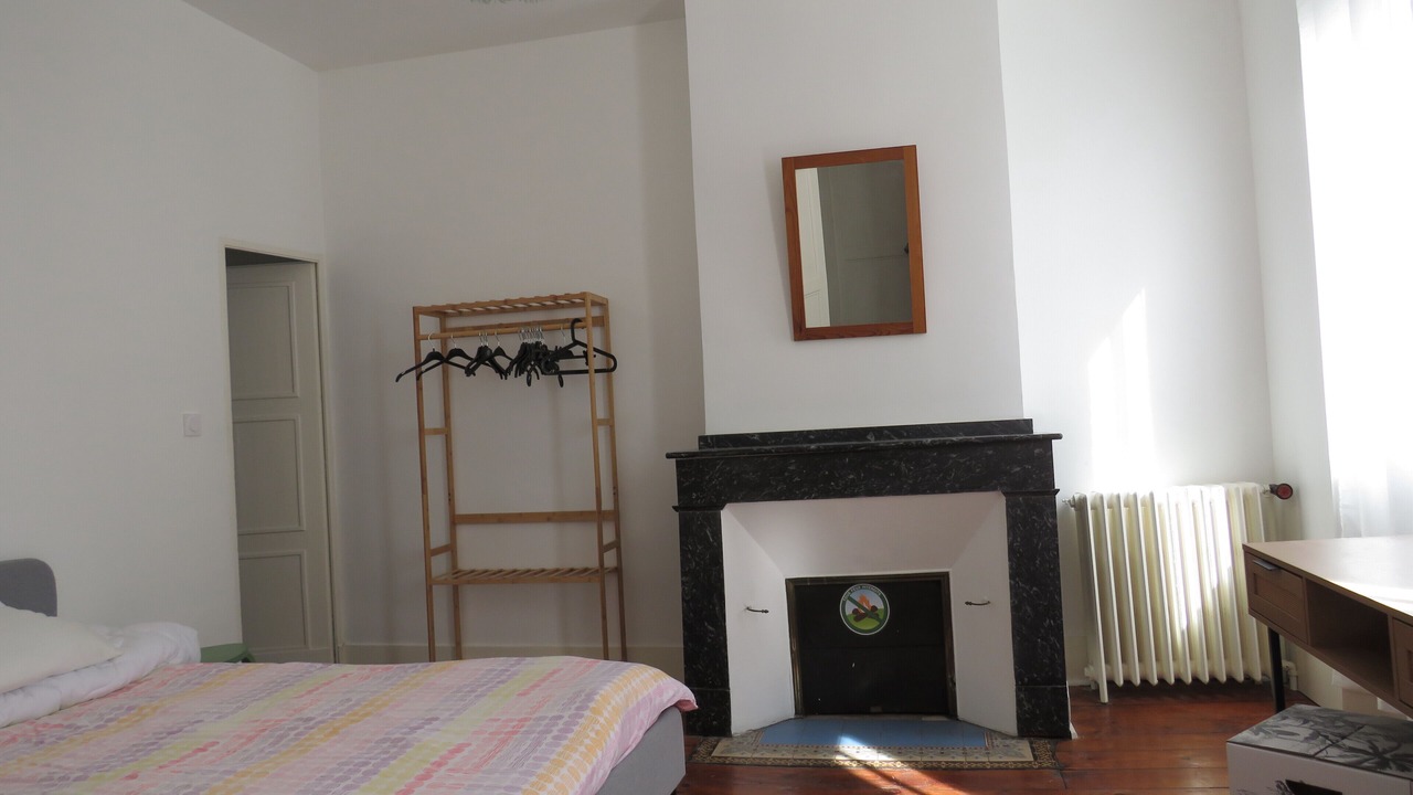 Photo of Bedroom in Toulouse City-Centre