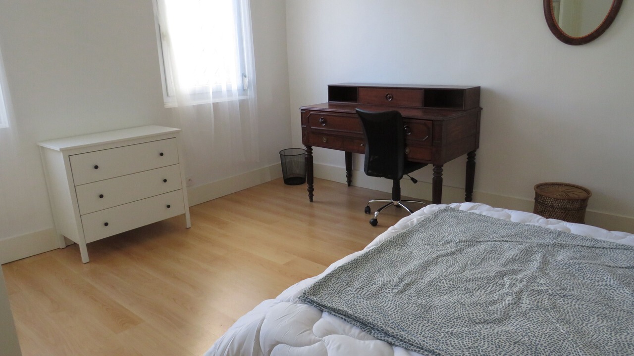Photo of Bedroom in Toulouse City-Centre
