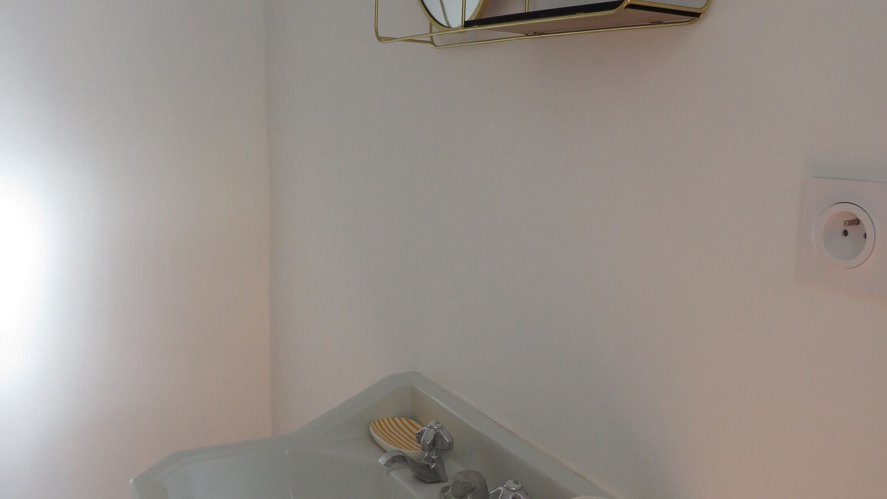 Photo of Bathroom in Toulouse City-Centre