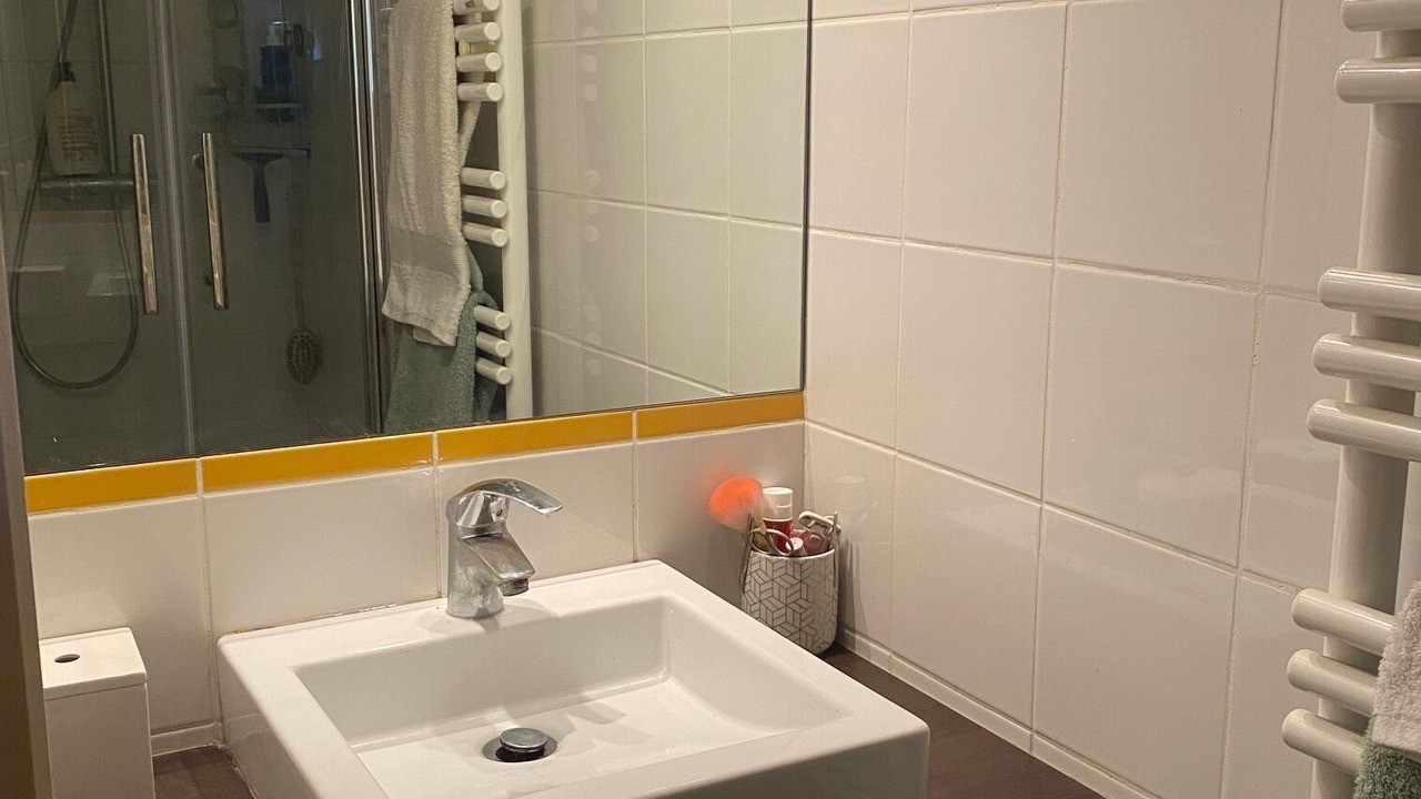 Photo of Bathroom in Alco