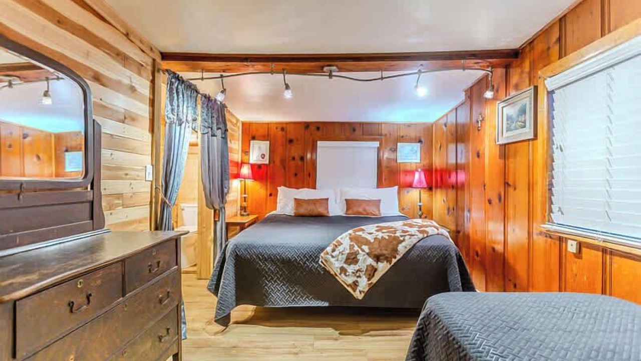 Photo of Bedroom in Medicine Park