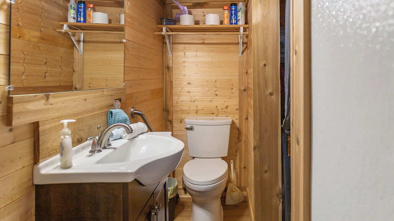 Photo of Bathroom in Medicine Park