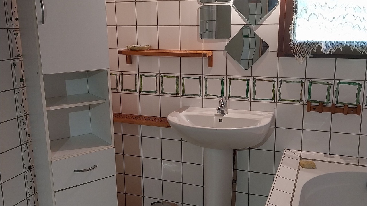 Photo of Bathroom in Alan