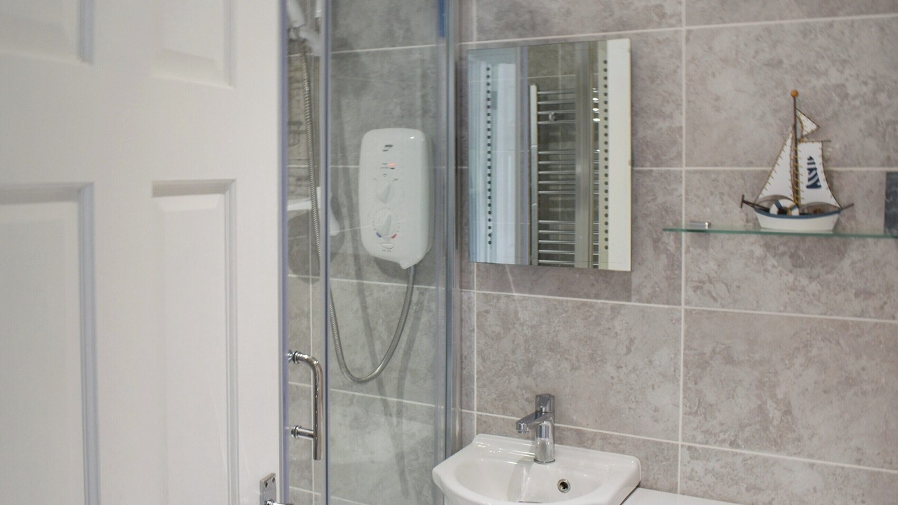 Photo of Bathroom in Perranporth